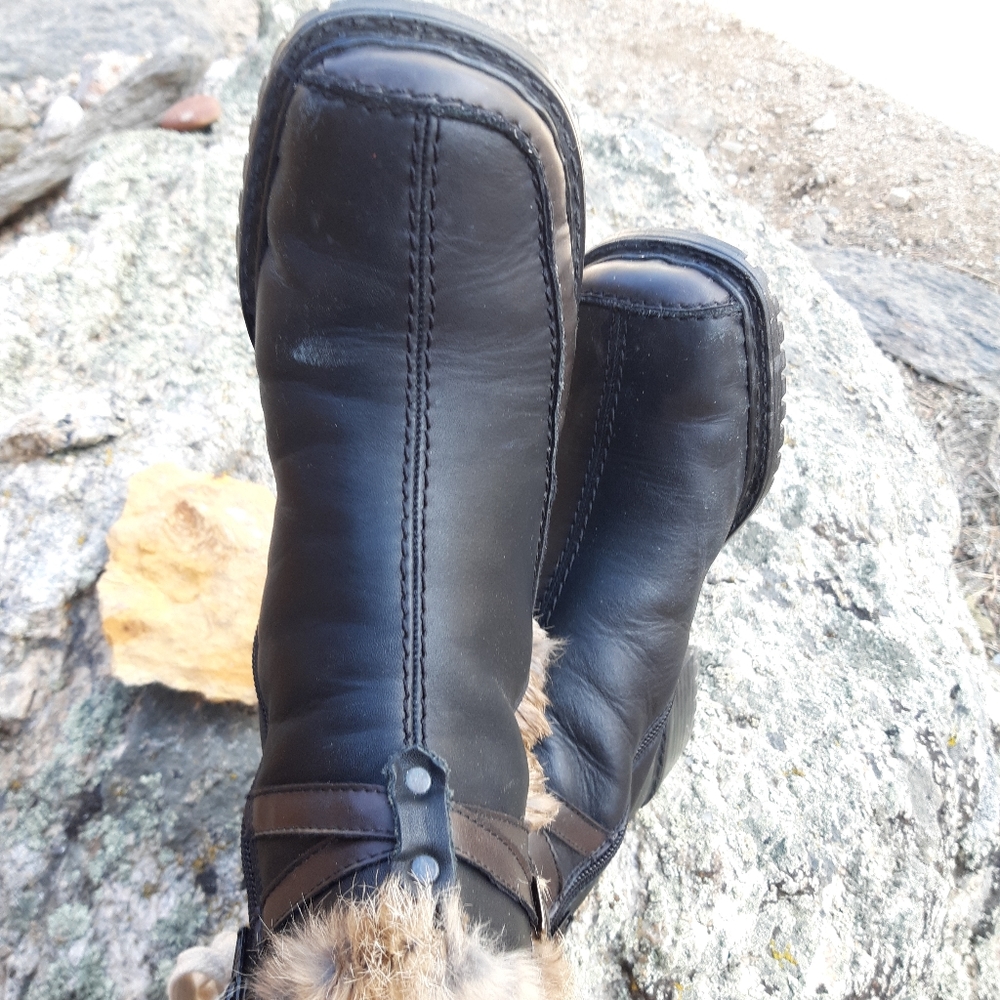 Rieker sterling fur lined leather Boots